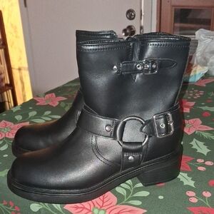 Universal Thread Black Moto Boots with Straps